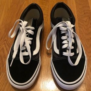Old skool Vans (black suede and canvas)
